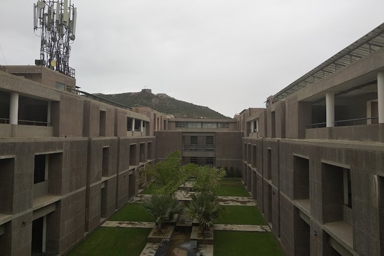 Gujarat Adani Institute of Medical Sciences, Kachchh