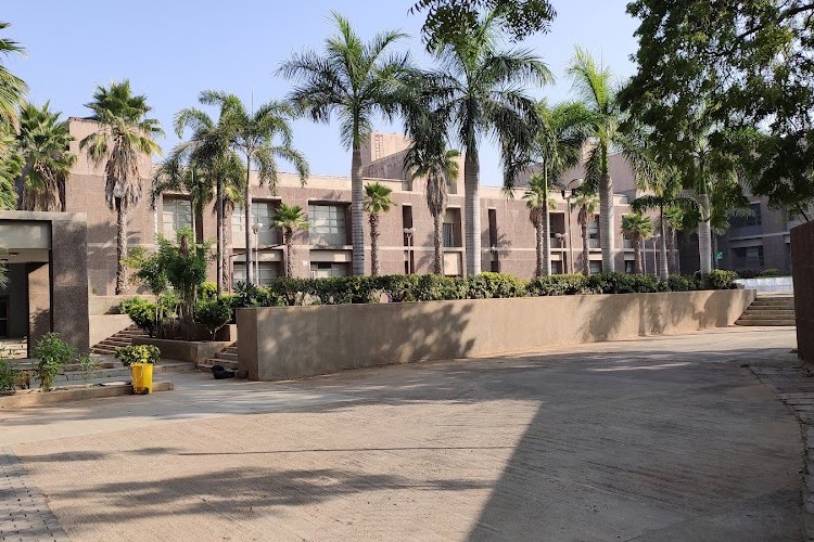 Gujarat Adani Institute of Medical Sciences, Kachchh