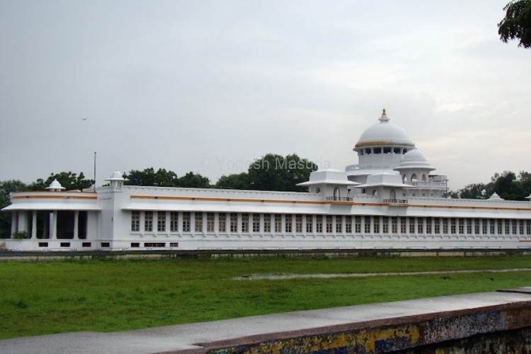 Gujarat Ayurved University, Jamnagar