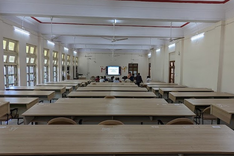 Gujarat Ayurved University, Jamnagar
