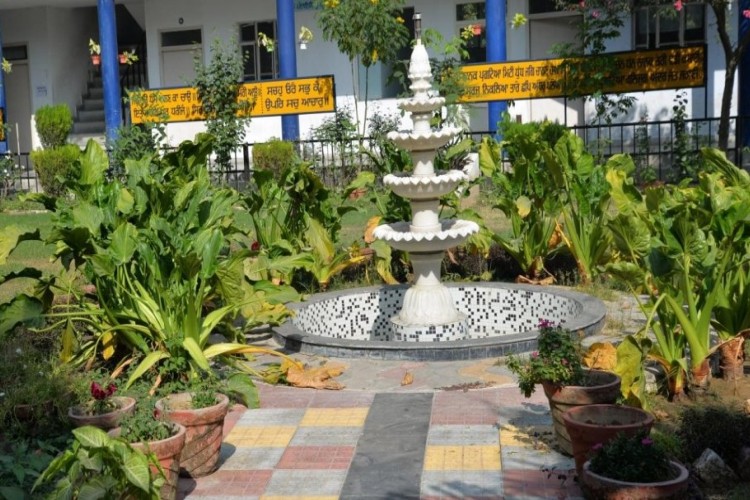 Gujranwala Guru Nanak Khalsa College, Ludhiana