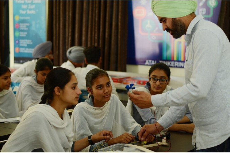 Guru Gobind Singh Khalsa College for Women, Tarn Taran