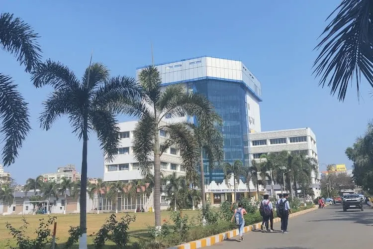 Guru Nanak Institute of Hotel Management, Kolkata