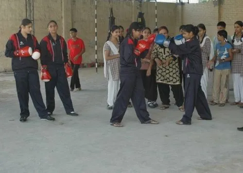 Guru Nanak Khalsa Girls College, Jalandhar
