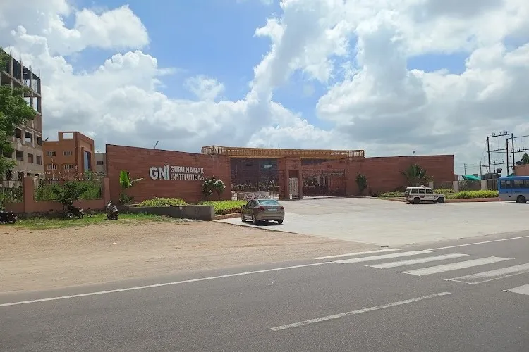 Guru Nanak University, Hyderabad
