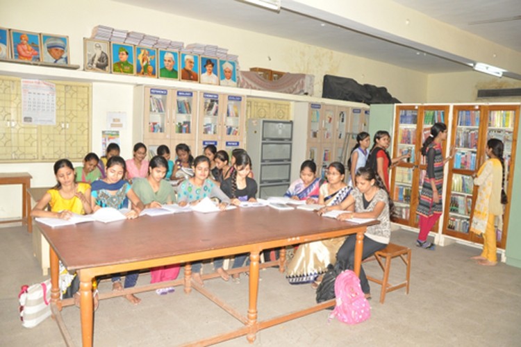 Gurukul Mahila Mahavidyalaya, Raipur