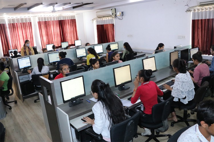 Harivandana College of Information Technology and Management, Rajkot