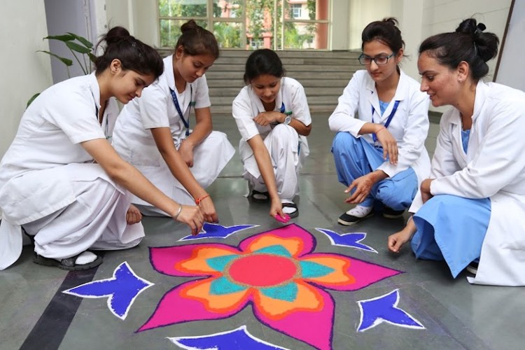Himalayan College of Nursing, Dehradun