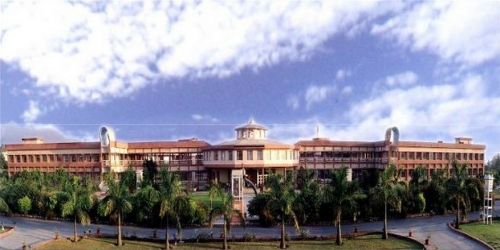 Himalayan Institute Hospital Trust University, Dehradun