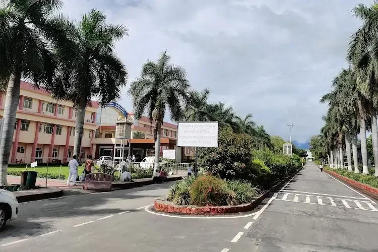 Himalayan Institute of Medical Sciences, Dehradun