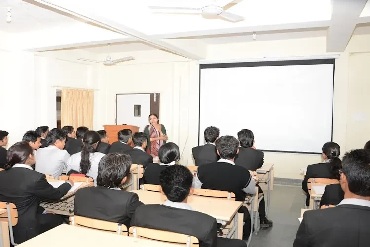 Himalayan Institute of Medical Sciences, Dehradun