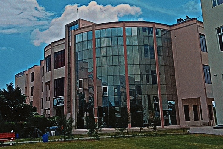 Himalayan Institute of Pharmacy, Sirmaur