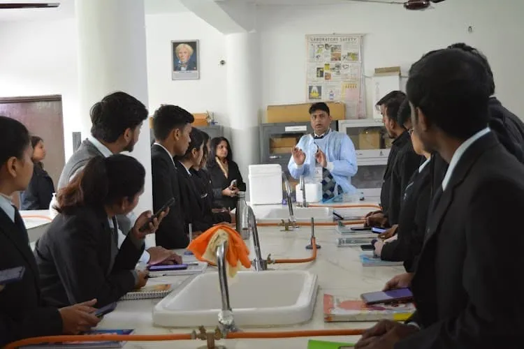 Himalayan Institute of Technology, Dehradun