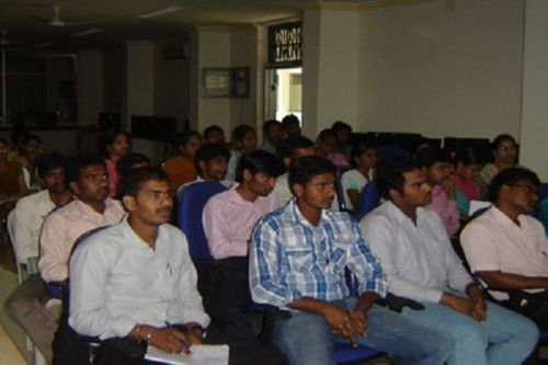 Hindu College of Management, Guntur