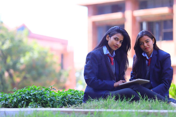 Hindustan Institute of Management and Computer Studies, Mathura