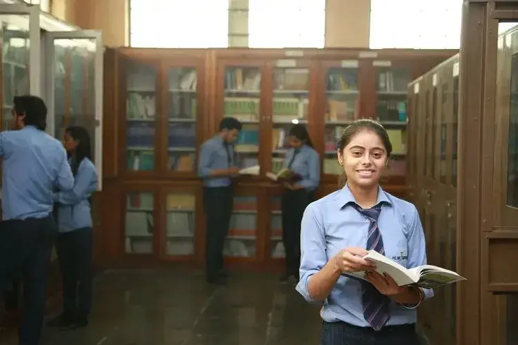 HLM College, Ghaziabad