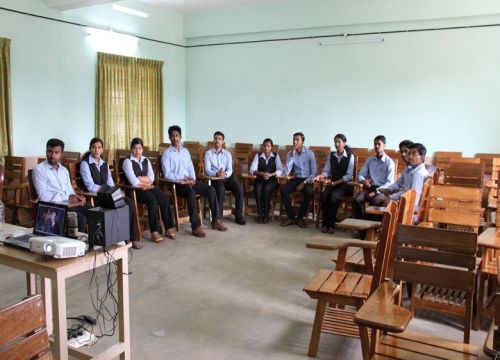 Holy Cross College of Management and Technology, Idukki