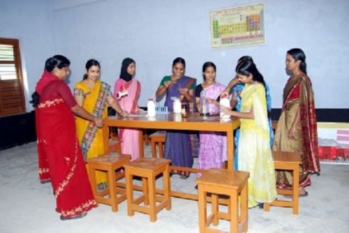 Holy Family College of Education for Women Koduvayur, Palakkad