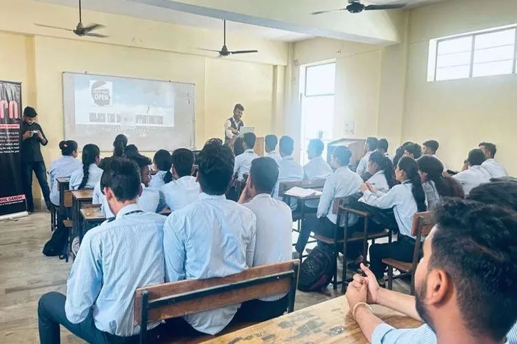 HR Institute of Pharmacy, Ghaziabad