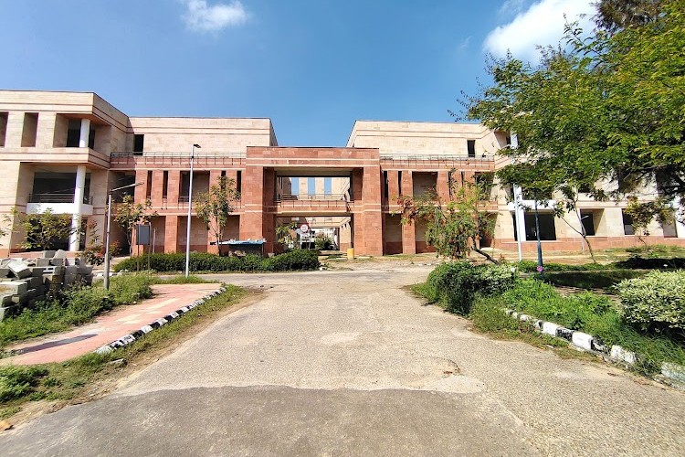 I.K. Gujral Punjab Technical University, Jalandhar