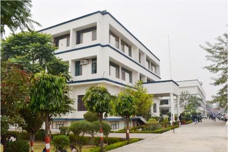 IAMR Law College, Ghaziabad