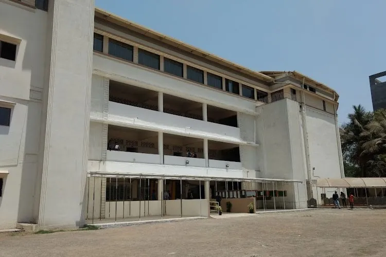 ICLES Motilal Jhunjhunwala College, Navi Mumbai