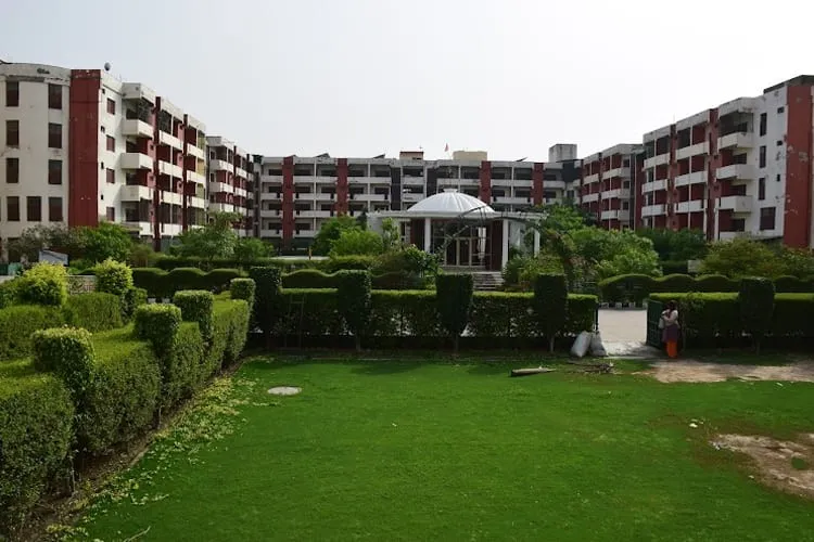 IIMT College of Law, Greater Noida