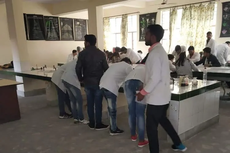 IIMT College of Pharmacy, Greater Noida