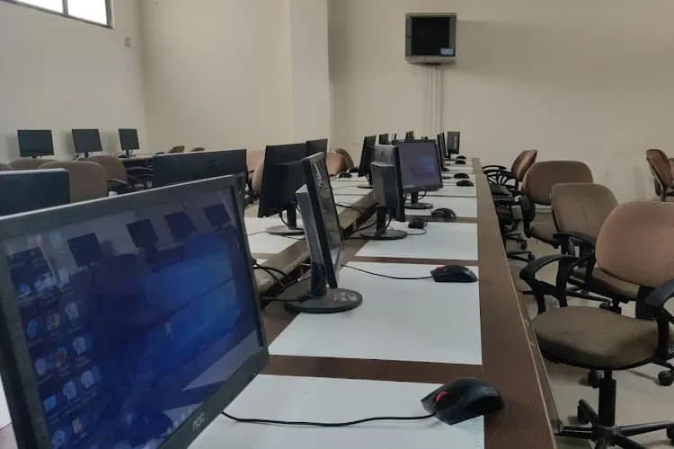 IIMT College of Polytechnic, Greater Noida