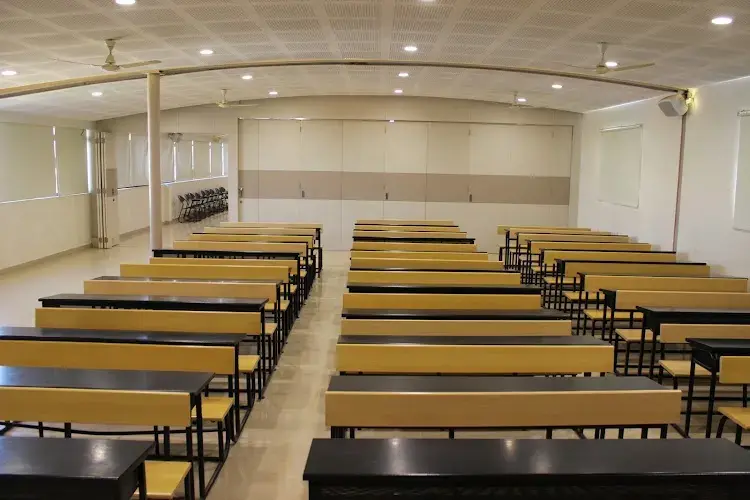 Indian Academy Group of Institutions, Bangalore
