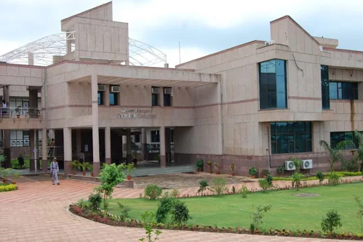 Indian Institute of Information Technology Design and Manufacturing, Jabalpur