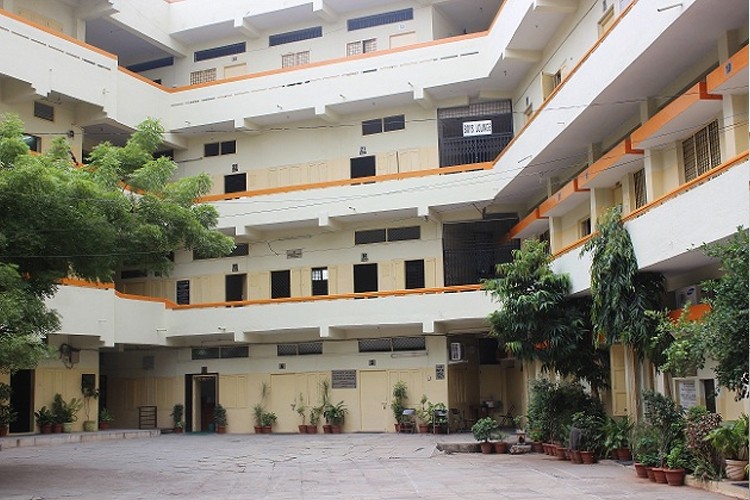 Indian Institute of Management and Commerce, Hyderabad