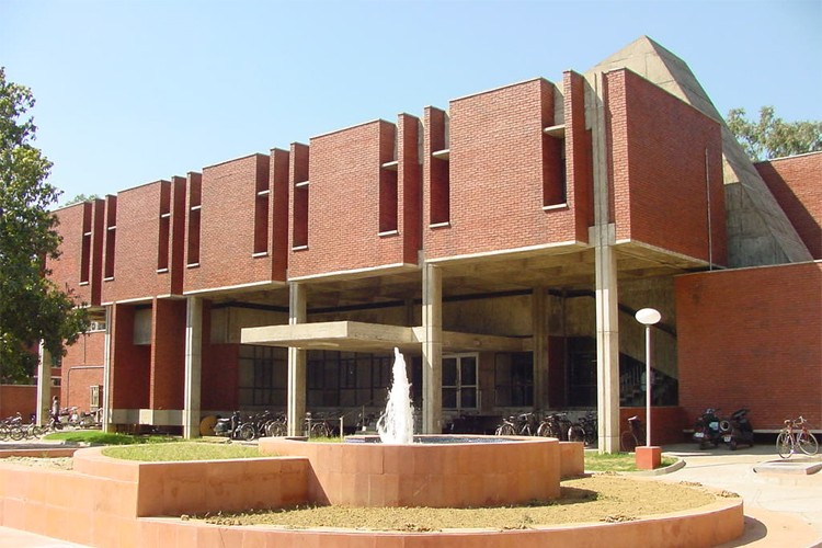 Indian Institute of Technology, Kanpur