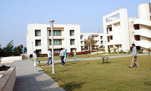 Indian School of Business Management and Administration, Gwalior