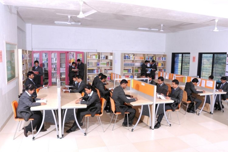 Indira School of Communication, Pune