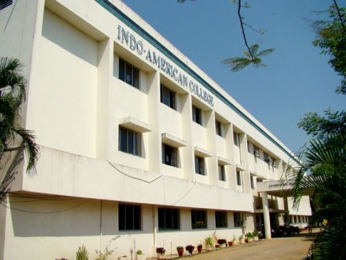 Indo - American College, Cheyyur