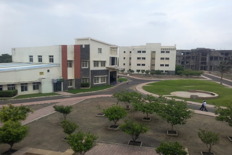 Indore Institute of Science and Technology, Indore