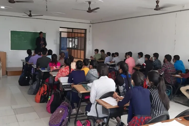 Indubhai Patel College of Pharmacy and Research Centre, Anand