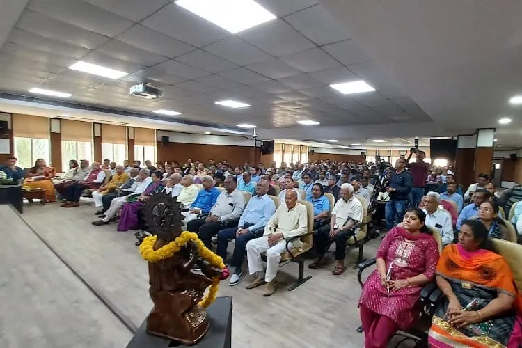 Indukaka Ipcowala Institute of Management, Anand