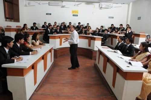 Indus Business Academy, Greater Noida