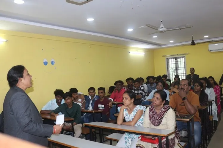 Indus College of Commerce, Secunderabad