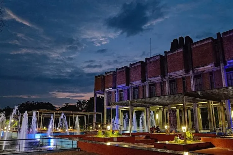 Department of Management Sciences, Indian Institute of Technology, Kanpur