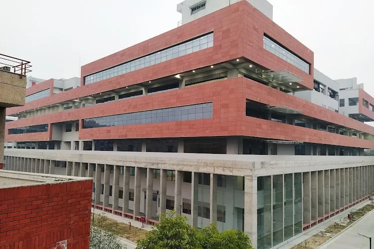 Department of Management Sciences, Indian Institute of Technology, Kanpur