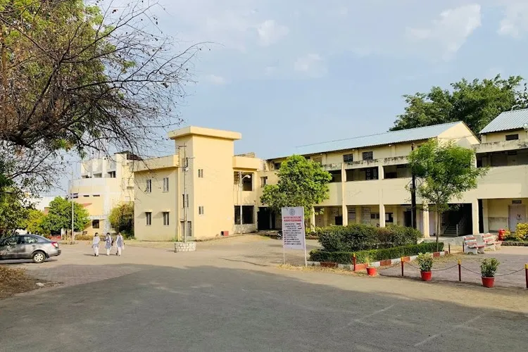 Institute for Excellence in Higher Education, Bhopal