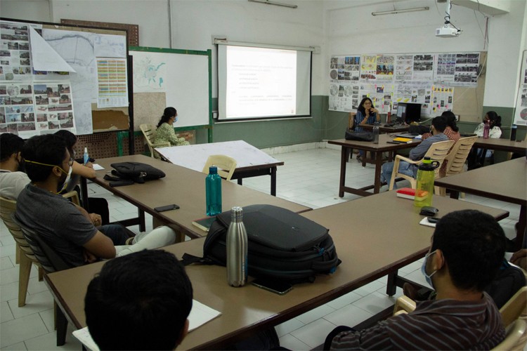 Institute of Design, Planning & Technology, Surat