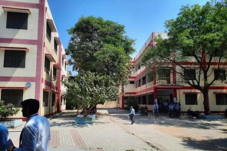 Institute of Engineering and Rural Technology, Prayagraj