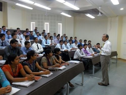 Institute of Finance Banking and Insurance, Mumbai