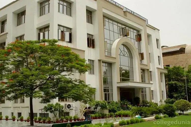 Institute of Information Technology and Management, New Delhi