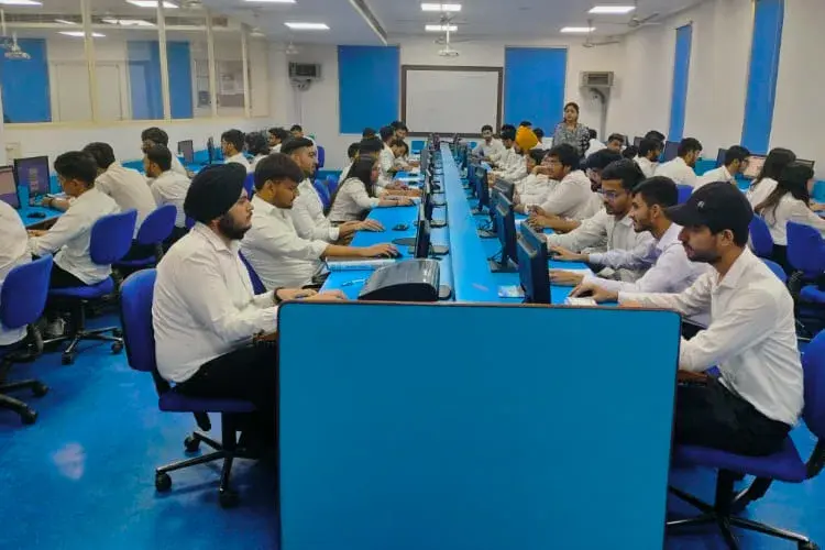 Institute of Information Technology and Management, New Delhi