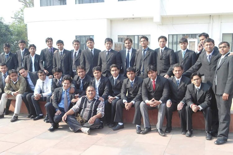 Institute of Productivity and Management, Meerut